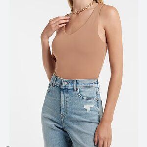 Body Contour Compression Silky V-Neck Thong Bodysuit – Taupe